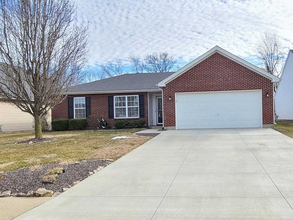 1st image of 4625 Boardwalk Dr