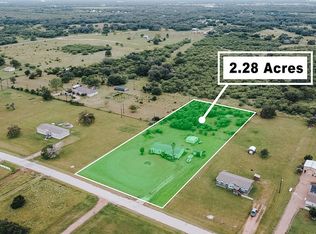 299 W Oaks, Victoria, TX 77905