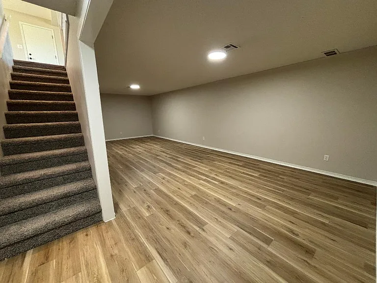 4705 N Derek Ct — Photo 22