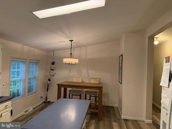 4th image of 3 Williams Way