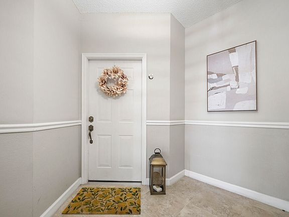 3rd image of 5780 Coach House Circle #C