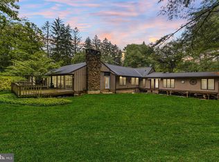 3711 Gardenview Rd, Pikesville, MD 21208