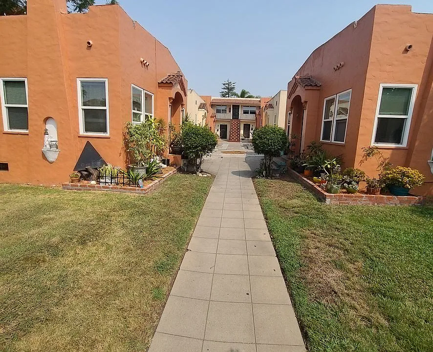 Cute, Cozy Casitas in Golden Hill - Close to All