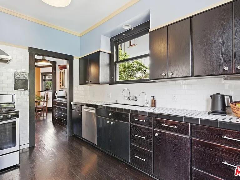 2624 Van Buren Pl — Photo 18