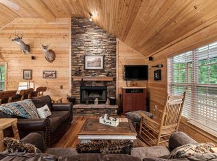 375 Lakeside Dr, Smithville, TN 37166