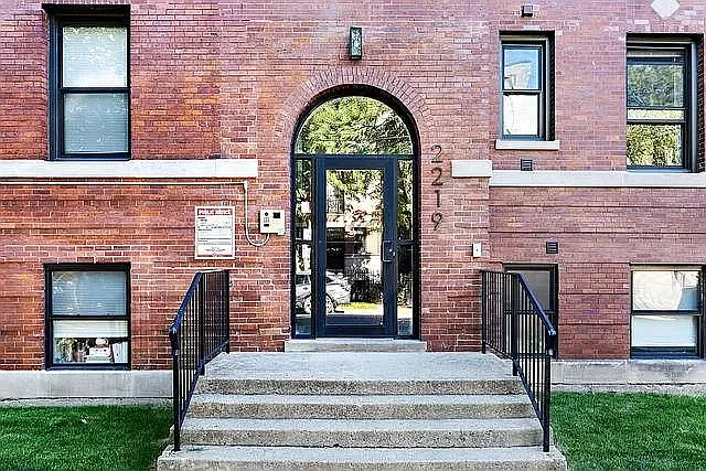 2219 N Hamilton Ave #1 — Photo 17