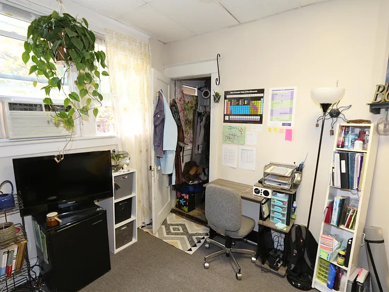 7-9 Weidman Pl #2 — Photo 31