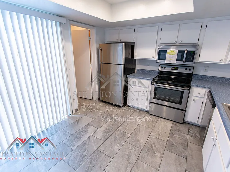 19601 N 7th St #1103 — Photo 10