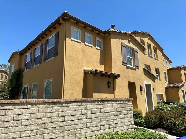 27036 Fairway Ln, Valencia, CA 91381