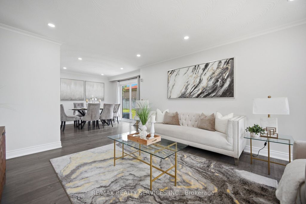 Apartment in Mississauga, Marvin Heights, Malton - More