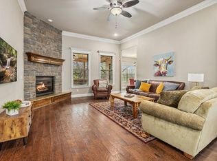 305 Peach Orchard Rd #ID1221939P, Bentonville, AR 72712