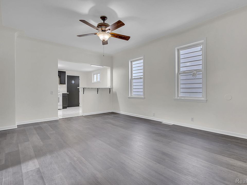 4450 Military St, photo 17