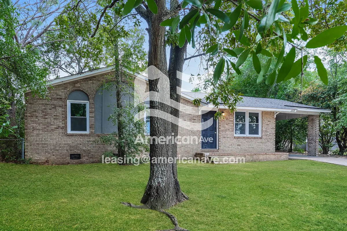 1516493_002_front_view_2.jpg - 2839 Glenn Hills Cir