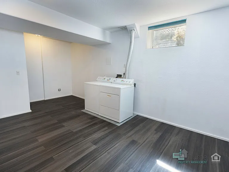 20630 Willamette Dr — Photo 28