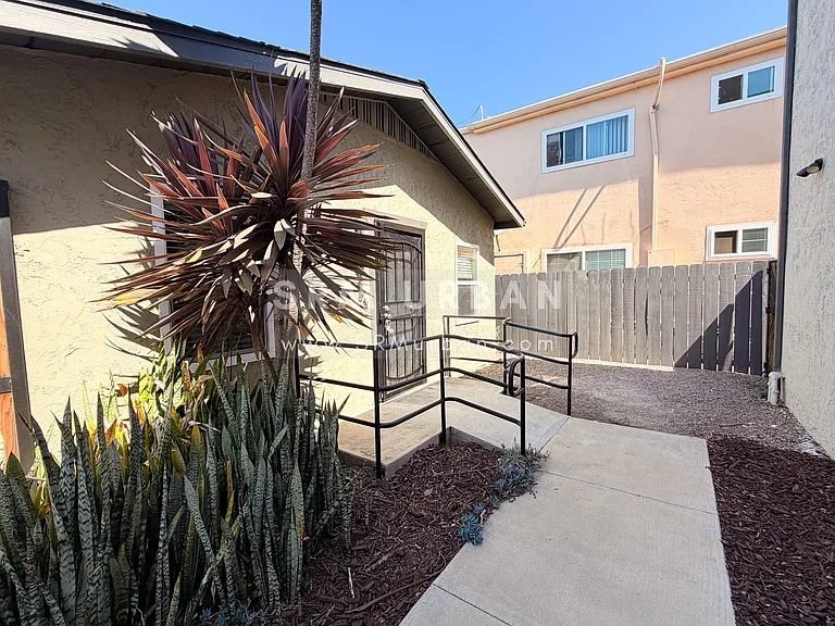 4608 Felton St #1/2 — Photo 11