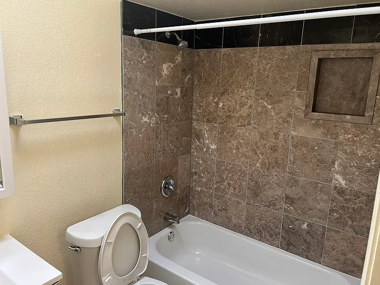 E 2nd Pl — Photo 57