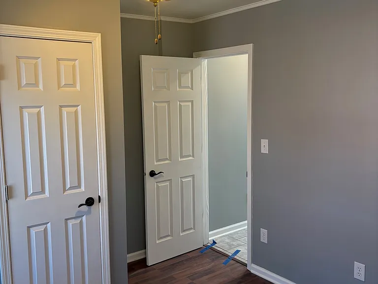 1008 N 48th Ave — Photo 12