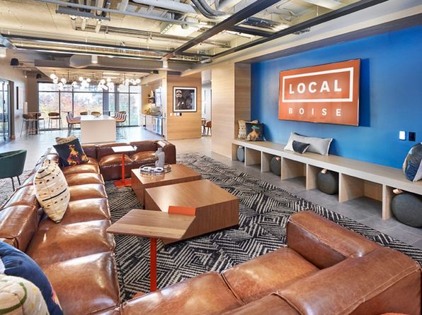 250 E Myrtle St #428