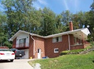 198 Cecil Henderson Rd, Canonsburg, PA 15317