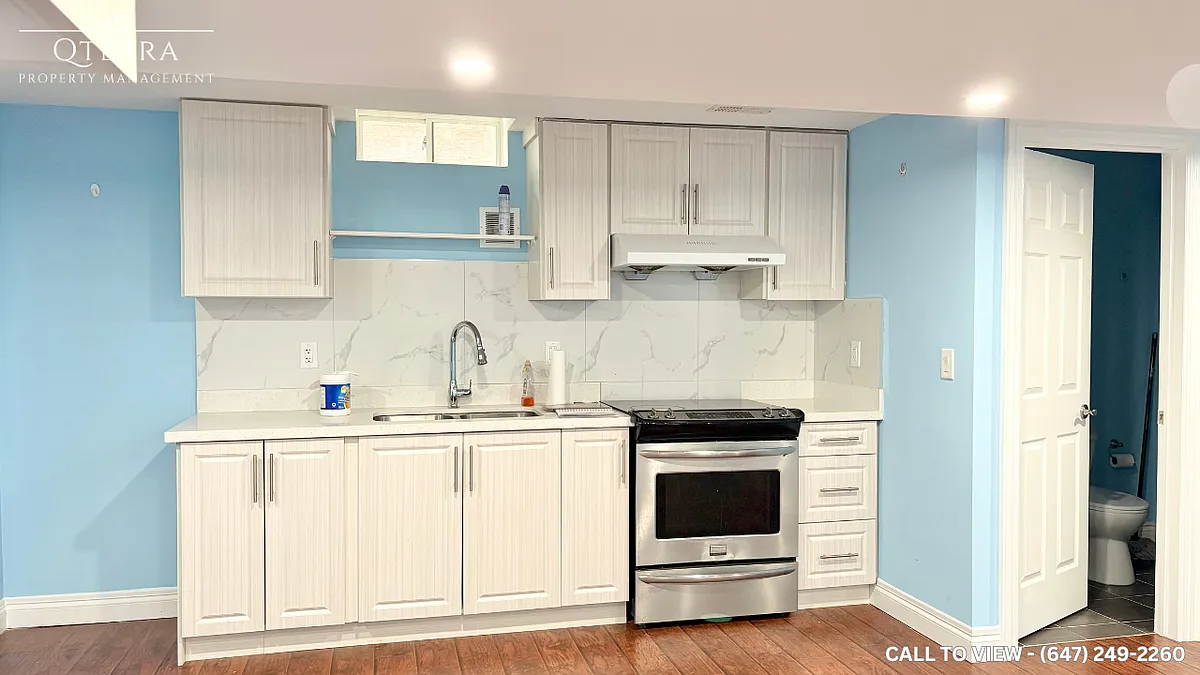 Building Photo - 50 Gabrielle Cres #2
