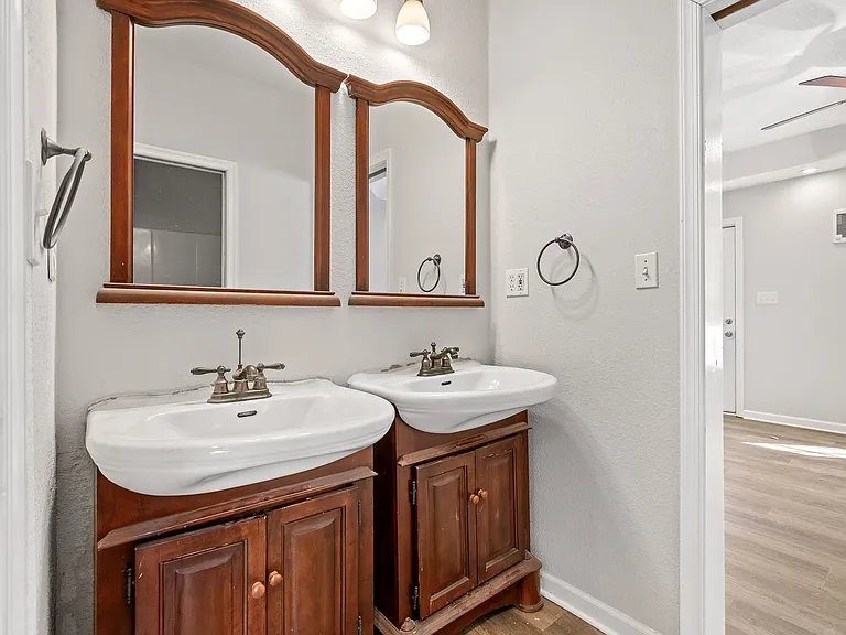 110 Aaron Pl #106 — Photo 26
