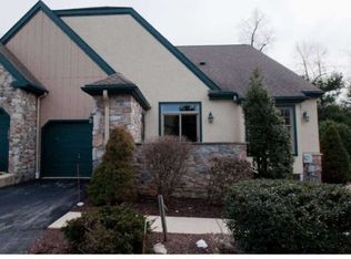 1255 Oakmont Ln, West Chester, PA 19380