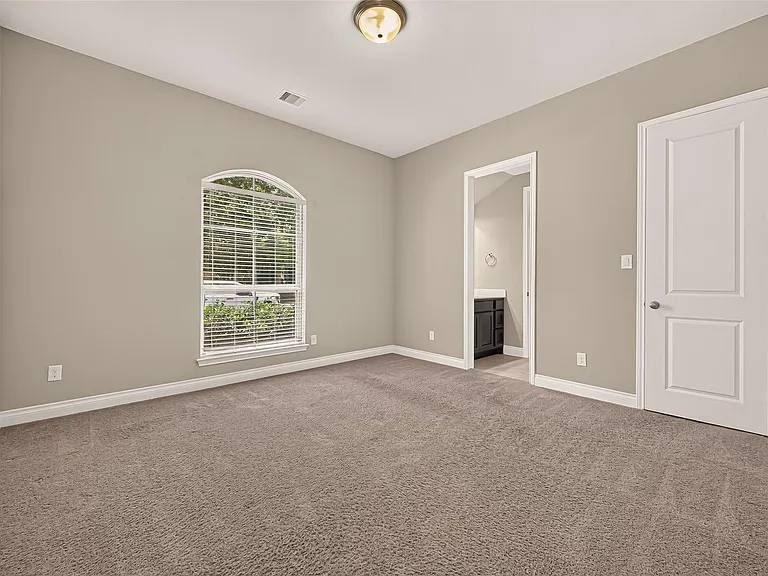 27124 Holtwood Grove Rd — Photo 16