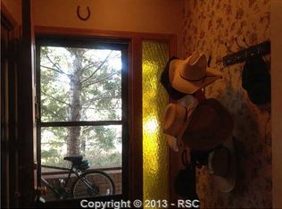 925 Forest Edge Pl, Woodland Park, CO 80863