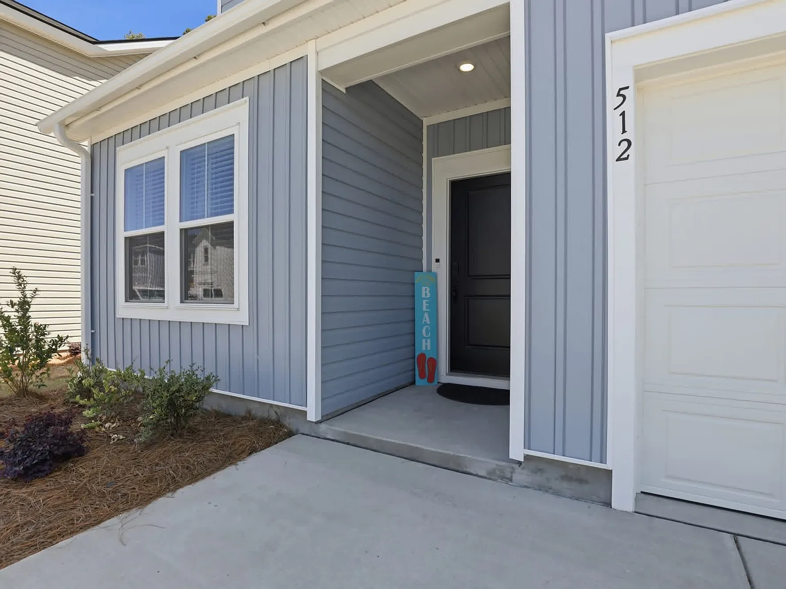 512 Southwind Way — Photo 2