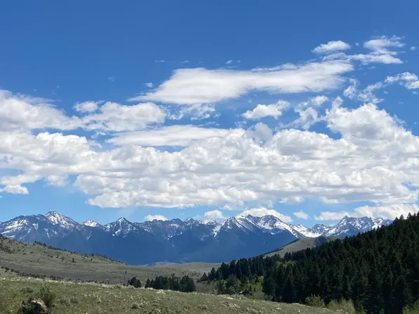 4450 Trail Creek Rd, Bozeman, MT 59715