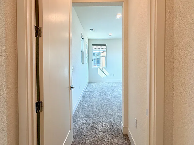 6824 Ishan St — Photo 31