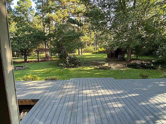 4th image of 1638 Huckleberry Dr
