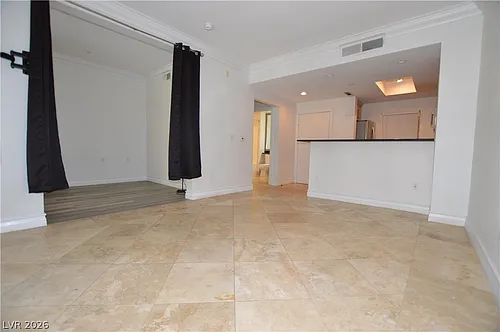 260 E Flamingo Rd Photo 1