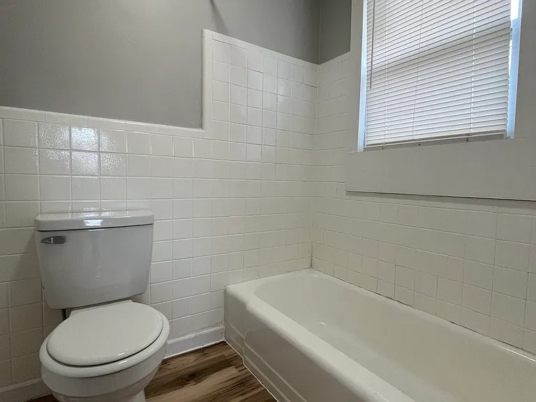 2220 Memorial Pkwy NW #A6 — Photo 10