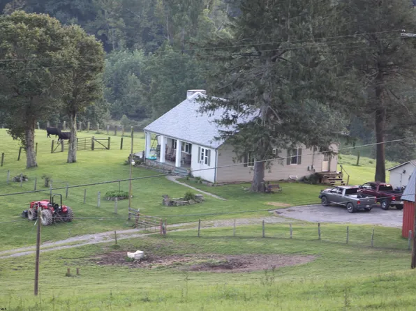 770 Bergoo Rd, Webster Springs, WV 26288