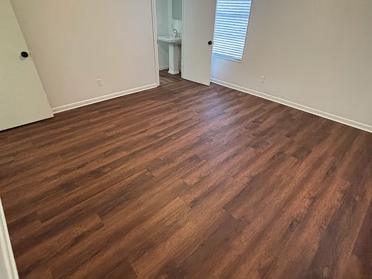 1731 County Road 3701 — Photo 14