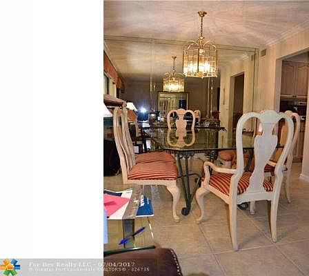 Home For Sale In Coach Houses