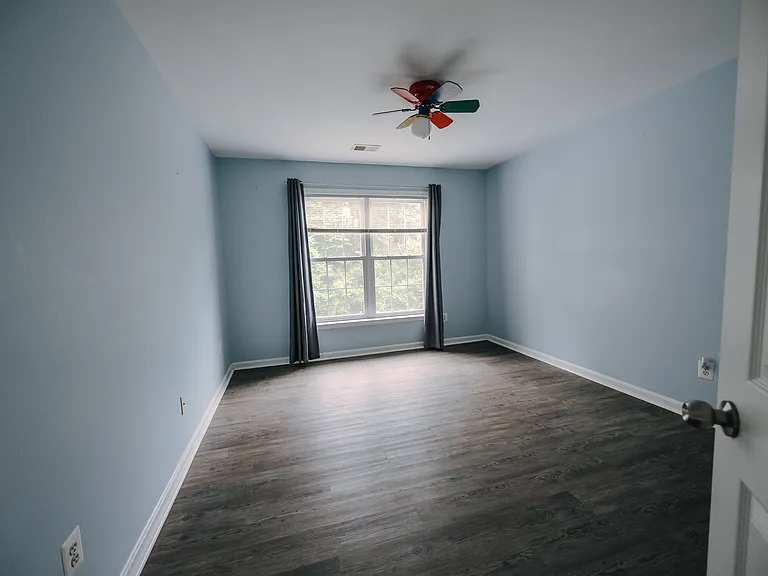 1832 Woods Edge Dr NE — Photo 18