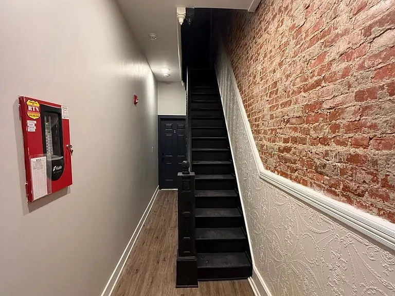 1240 W Allegheny Ave #1 — Photo 13