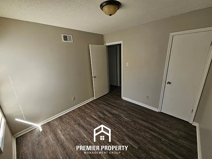 3626 Firethorne Dr — Photo 18