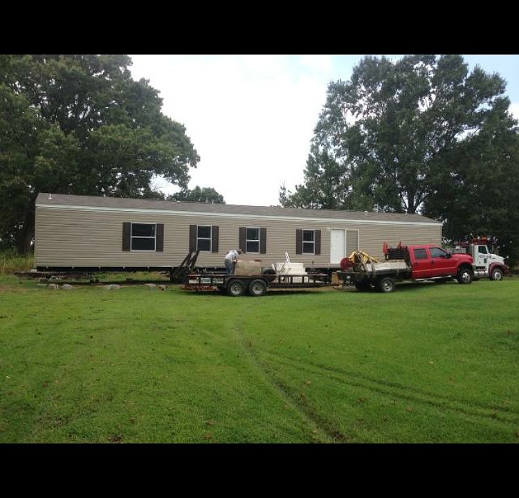 1st image of 205 Michelle Ln