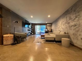 24 Old Colony Way APT 8, Orleans, MA 02653
