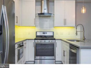 336 Monroe St, Philadelphia, PA 19147