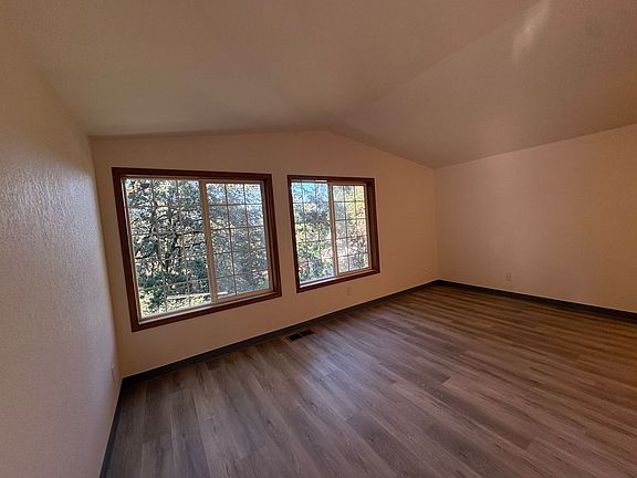 5th image of 1697 Ardendale Ln #0