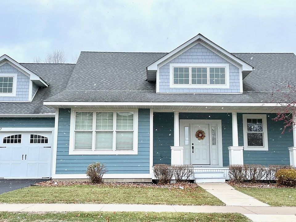 1st image of 6547 W Laketowne Dr