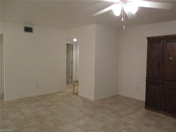 5th image of 7116 Lakeridge Ct APT 104