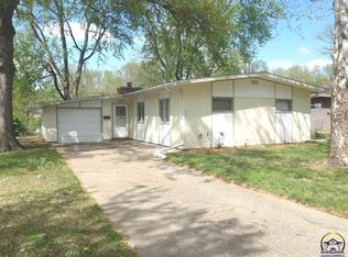 5632 SW 18th St, Topeka, KS 66604