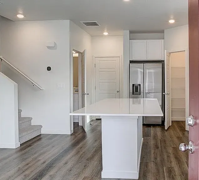 281 Cardinal St — Photo 5