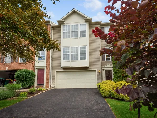 6305 Oyster Bay Ct, Bridgeville, PA 15017