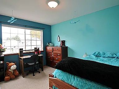 3rd image of 2833 Monarch Ln